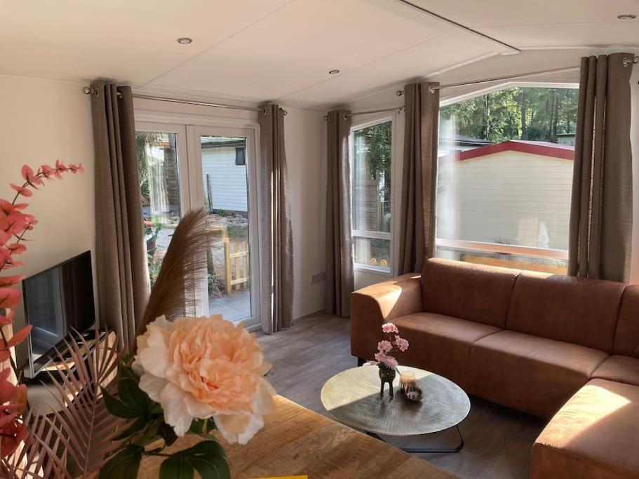 Chalet Toetje Op De Veluwe Hoenderloo Ngoại thất bức ảnh