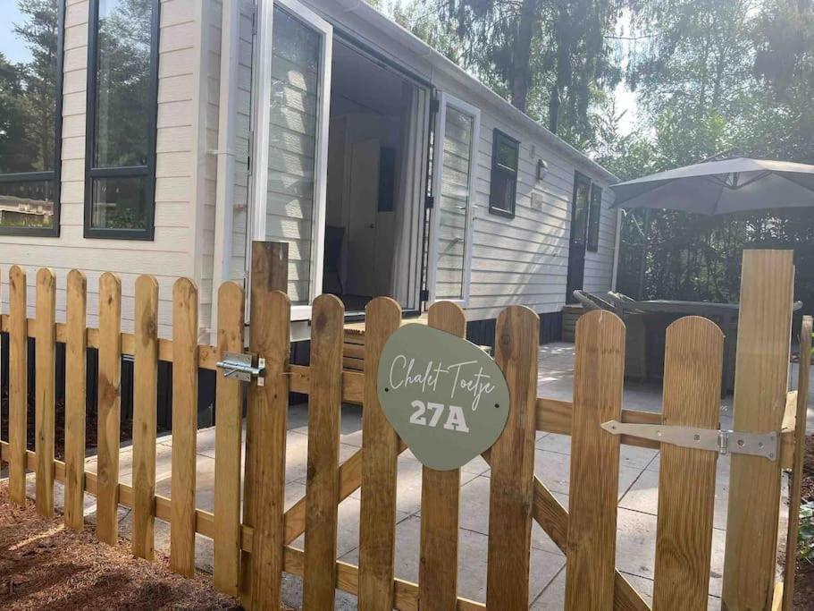 Chalet Toetje Op De Veluwe Hoenderloo Ngoại thất bức ảnh